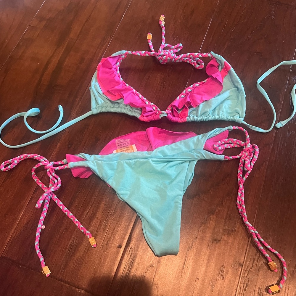 Beach bunny bikini
